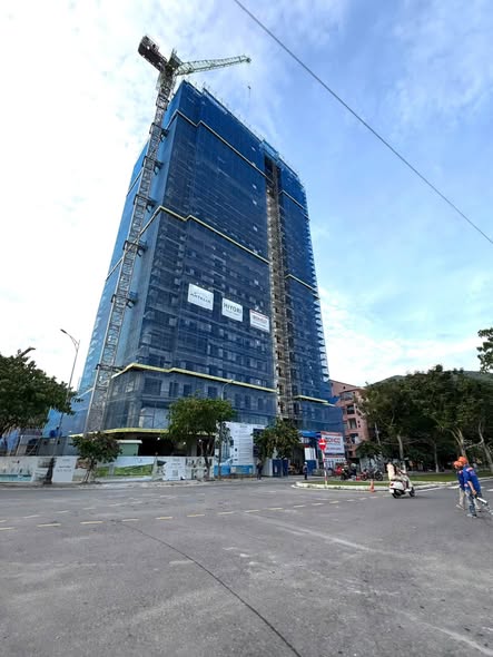 CHUYỂN NHƯỢNG LÔ GÓC 2 MẶT TIỀN NGUYỄN ĐĂNG GIAI - NGUYỄN TRỰC. LH 0905233234
