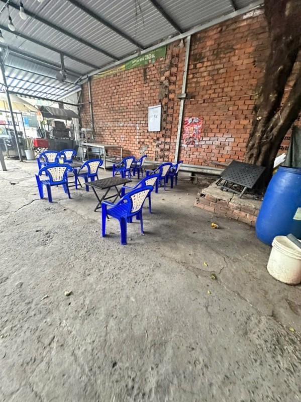 Bán nhà Mặt tiền Lê Hoàng Phái - giao Nguyễn Văn Lượng. 18x37m, Cấp 4, Tiện xây, 47 tỷ.