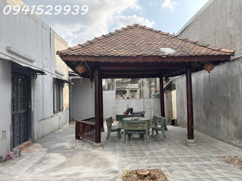 BÁN NHÀ CÂP 4 -BÌNH HÒA -GAN 200M2 -GIÁ 4TY500
