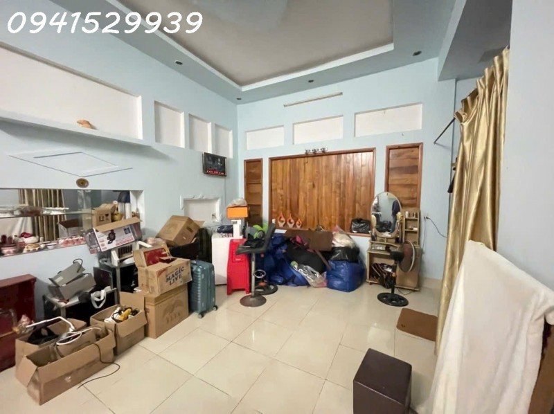 BÁN NHÀ CÂP 4 -BÌNH HÒA -GAN 200M2 -GIÁ 4TY500
