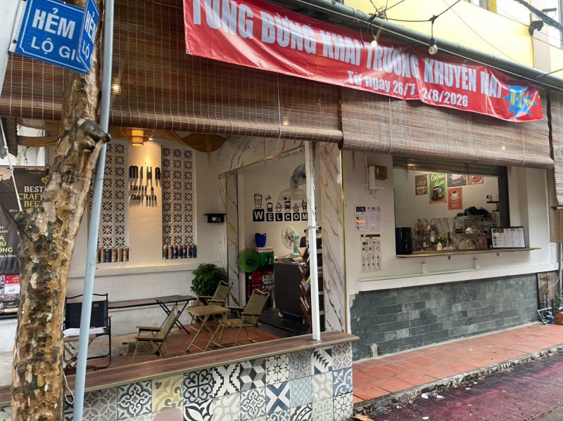 SANG RẺ LẮM LUÔN QUÁN CAFE GÓC 2 MT CHỈ : 69 tr , sân rộng , MB Thuê chỉ : 6,5 tr / tháng, Tel  :