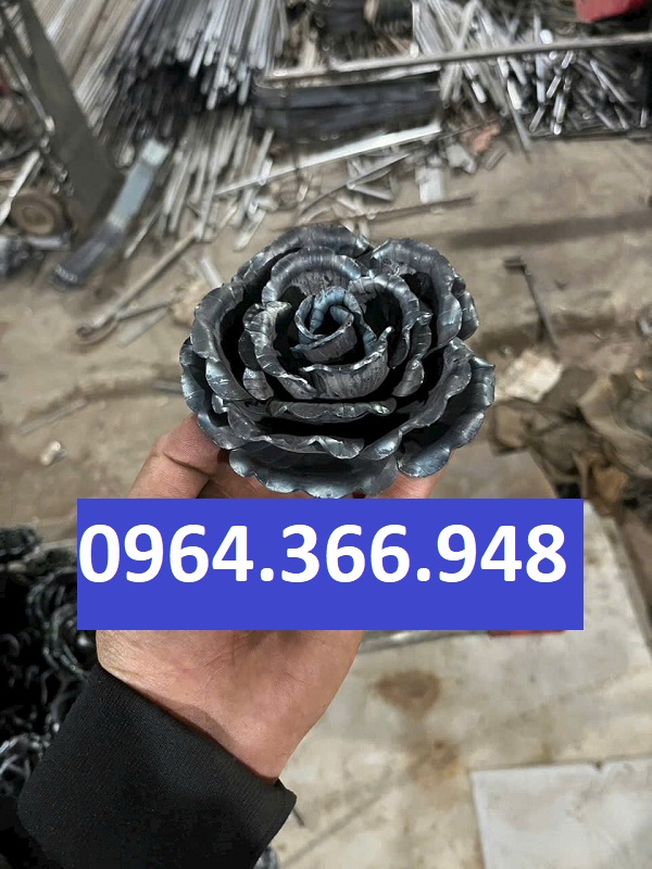 Hoa hồng rèn tay cho các sản phẩm sắt mỹ thuật cao cấp
