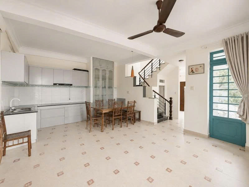Bán nhà Mặt tiền Nguyễn Sỹ Sách - ngay chợ Tân Trụ, 6,6x22m, nở hậu 11m, 3 Tầng, 28,9 Tỷ