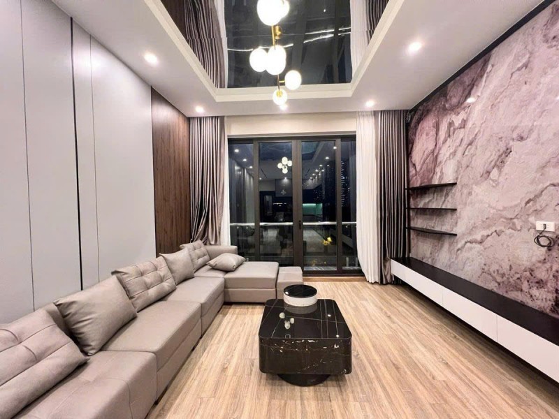 Bán nhà Bát Khối 56m 7 tầng MT4.3m phân lô ô tô 2 mặt ngõ chưa tới 20 tỷ