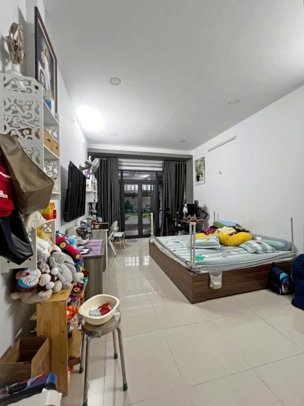 Bán nhà hẻm 5m Huỳnh Văn Bánh - ngay Lê Văn Sỹ, 4x14m, nở Hậu L:15m, 2 Tầng, 12,9 Tỷ