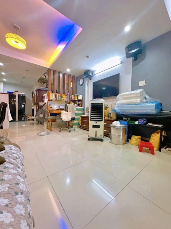 Bán nhà Mặt tiền Thống Nhất - ngay Bệnh viện Hồng Đức, 4x18m, 5 T - 5PN, Sổ A4,  11,5 tỷ,
