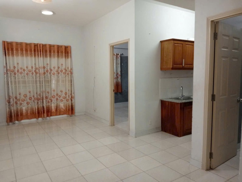 Hot hot Bán căn sổ hồng tại HQC Plaza, 55m2 2PN 1,450. Có hỗ trợ vay ngân hàng. Trống sẵn ở ngay