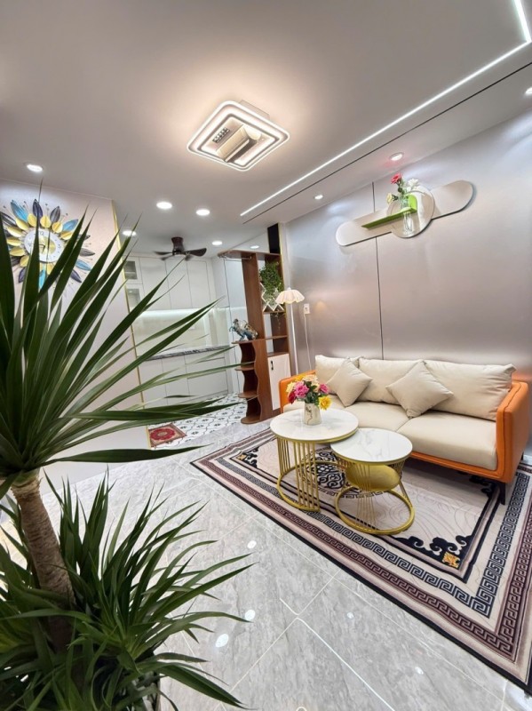 Bán nhà 2 tầng, 28m2 đường Số 5, Phường Linh Xuân, Thủ Đức, TP HCM, SHR. Giá 2.59 tỷ.
