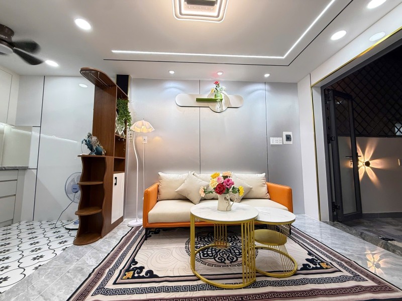 Bán nhà 2 tầng, 28m2 đường Số 5, Phường Linh Xuân, Thủ Đức, TP HCM, SHR. Giá 2.59 tỷ.