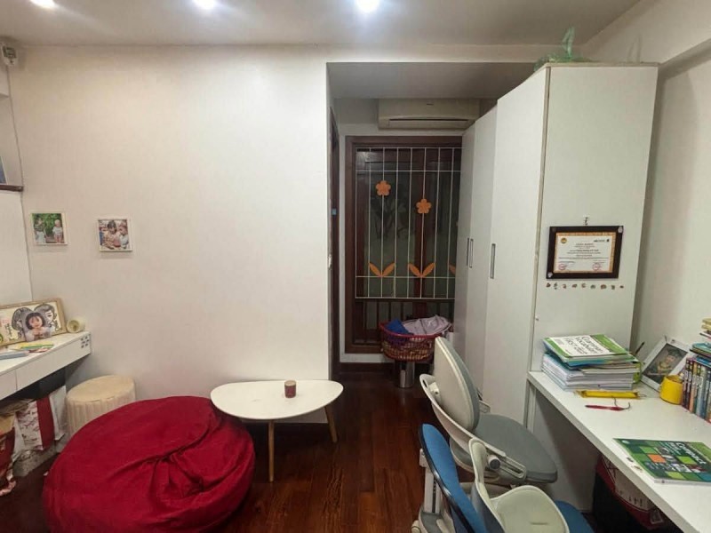 Bán nhà phố Nguyễn Đình Chiểu, 80m2, 4 tầng, mặt tiền 5.5m, 46.5 tỉ, ô tô ngủ trong nhà