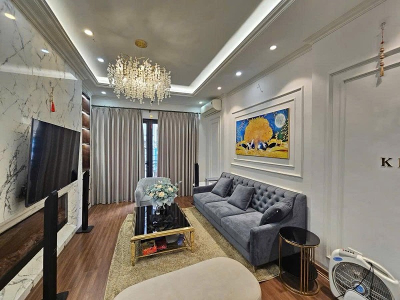 Bán nhà mặt phố Bà Triệu, 85m2, 4 tầng, nhỉnh 49 tỉ, ô tô ngủ trong nhà, vỉa hè rộng, đẳng cấp