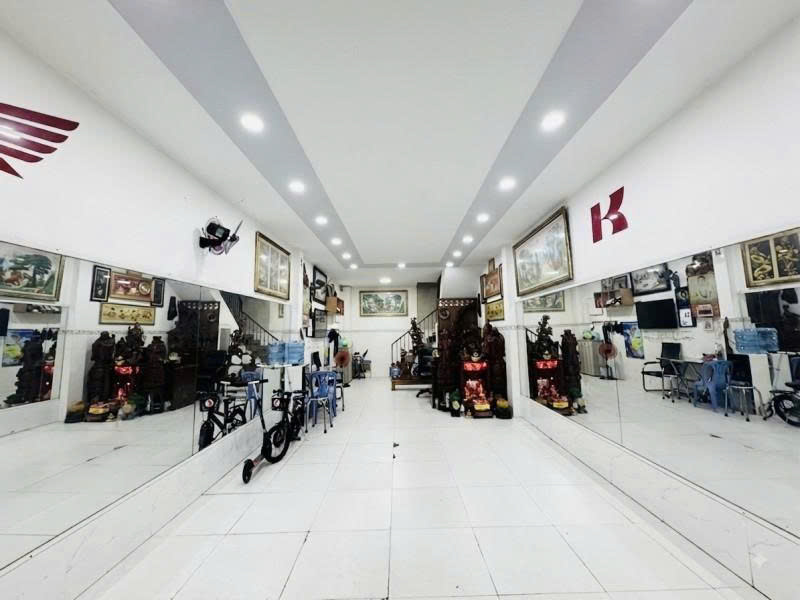 Bán nhà Măt tiền  Văn Cao -Tân Hương, kết nối Bình Long, 4x15m, 2 Tầng, chỉ 10,6 Tỷ.