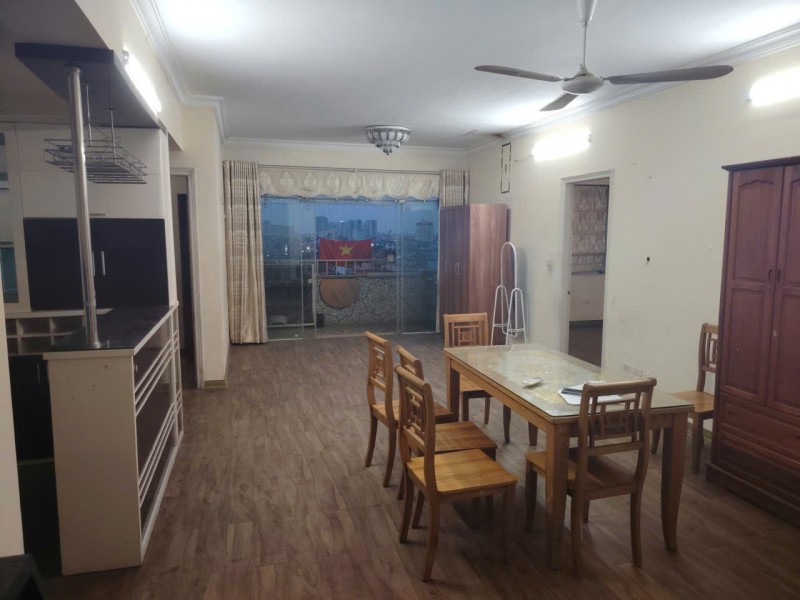 HN - CHO THUÊ CHCC 96A ĐỊNH CÔNG – 130 M² – FULL NỘI THẤT