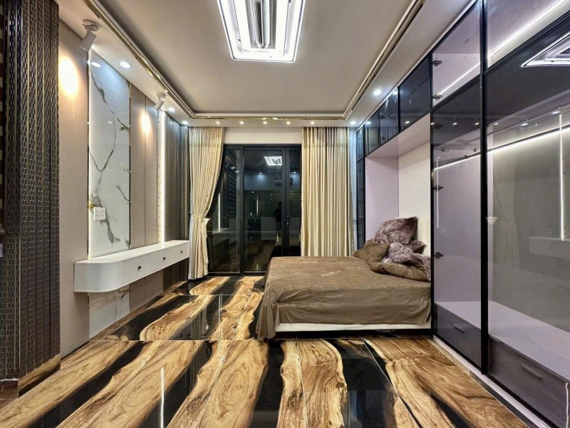 NHÀ CÓ THANG MÁY, HUỲNH TẤN PHÁT, NGANG 8.5M, FULL NỘI THẤT