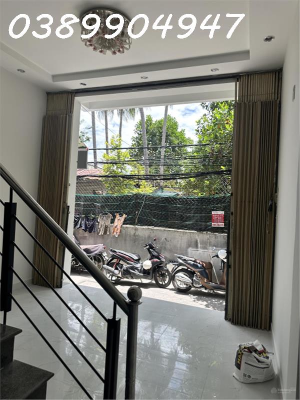 Bán nhà trung tâm Nha Trang hẻm 1170 đường 2/4 Phường Vạn Thắng. Giá bán: 2,3 tỷ sổ đỏ riêng.