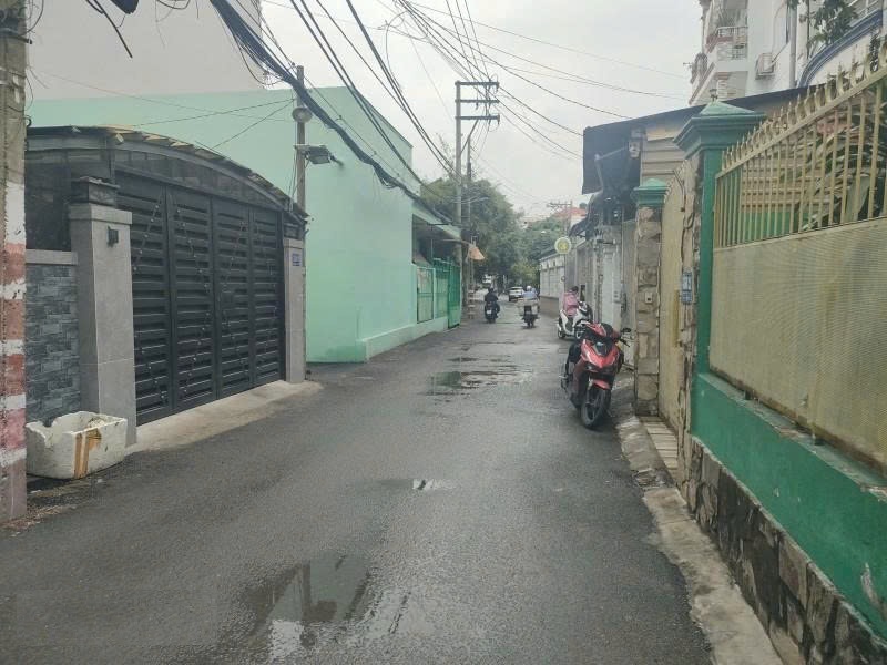 Bán nhà Hẻm 7m Quang Trung - giao Phạm Văn Chiêu, 5,2x18m, 4 Tầng - 4PN, chỉ 9,9  Tỷ.