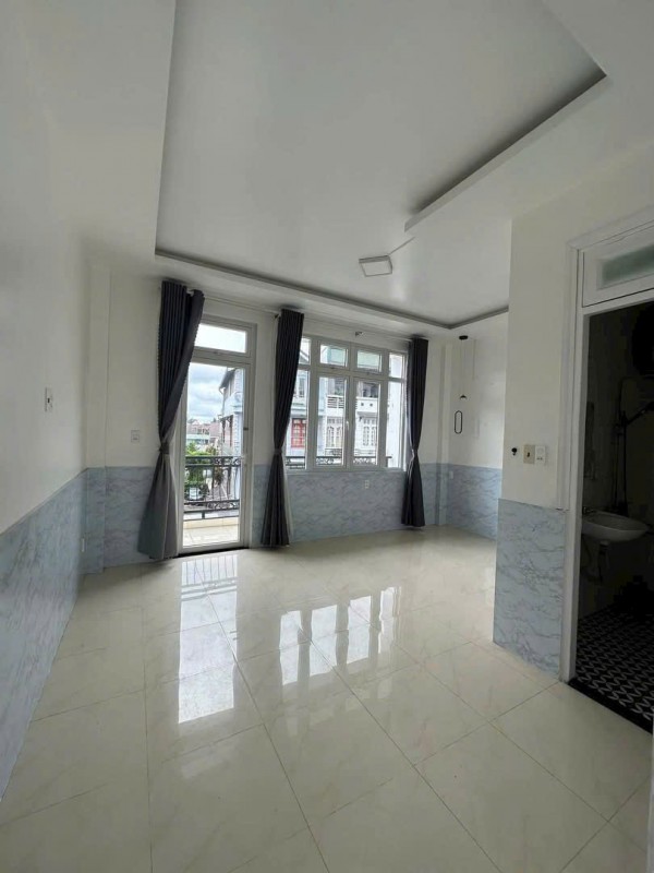 Cho thuê nhà 200m2 6 phòng ngủ Phan Đình Giót giá 20 triệu tại Đà Lạt Lâm Đồng