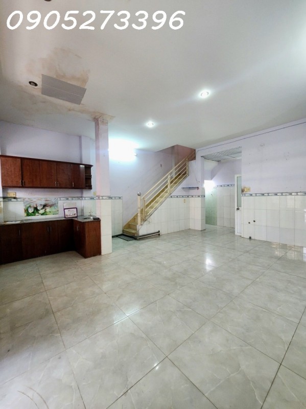 NHÀ TRUNG TÂM GÒ VẤP – NGANG HIẾM 5.5M – CHỈ 3.X TỶ