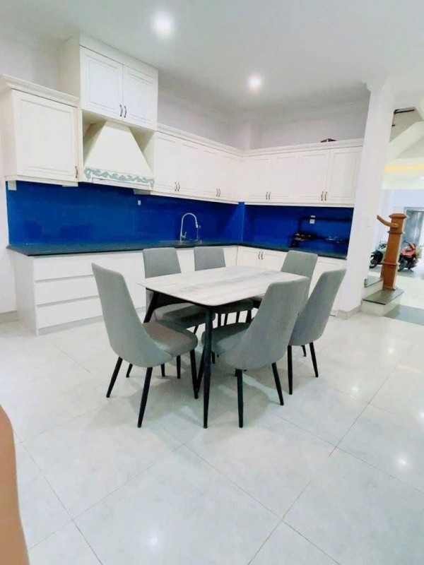 BÁN NHÀ 4 TẦNG GẦN HẺM XE HƠI  DƯƠNG BÁ TRẠC Q8 - 46M2 - 4PN - NHỈNH 6 TỶ - LH 0784968131