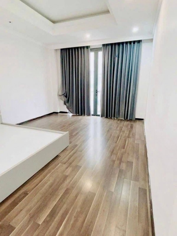BÁN NHÀ 4 TẦNG GẦN HẺM XE HƠI  DƯƠNG BÁ TRẠC Q8 - 46M2 - 4PN - NHỈNH 6 TỶ - LH 0784968131