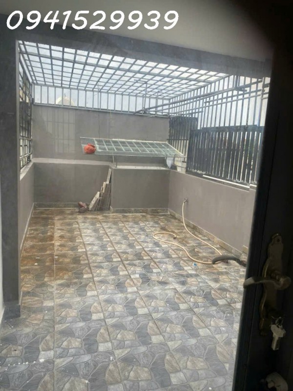 BÁN NHÀ MẶT TIỀN NGÔ CHÍ QUOC -DT 29/60M2 GIÁ 4TY300