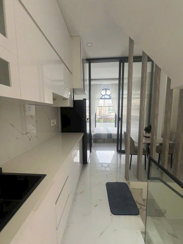 Cách mạng tháng 8 Quận 10 - Hẻm xe hơi 8m - Nhà đẹp xây mới - 6.5 tỷ thương lượng