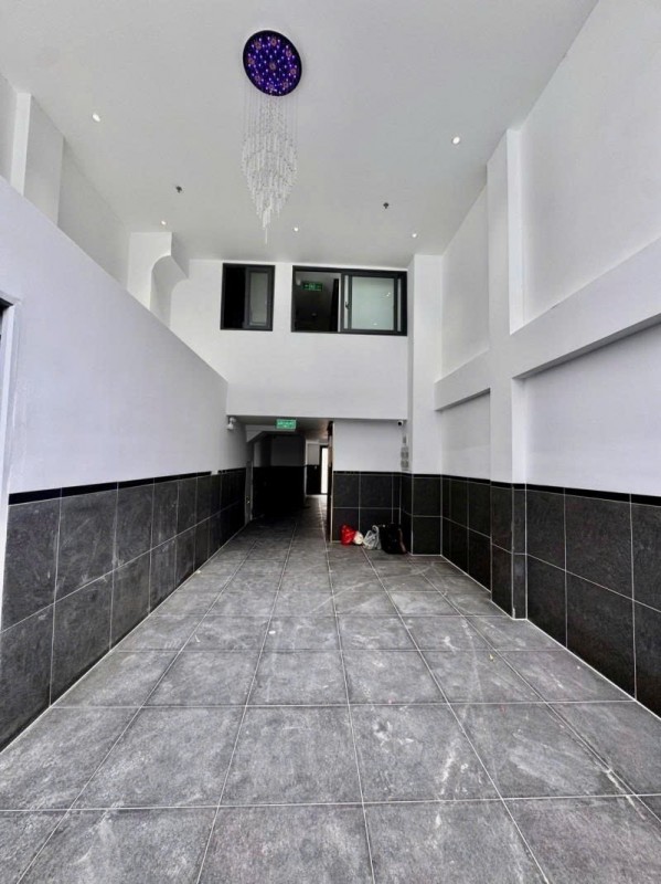 Bán Nhà HXH 6m Dương Quảng Hàm - 5x30m, 6 Tầng - 20 PN Homestay, Khoán 100Tr, 21 Tỷ.