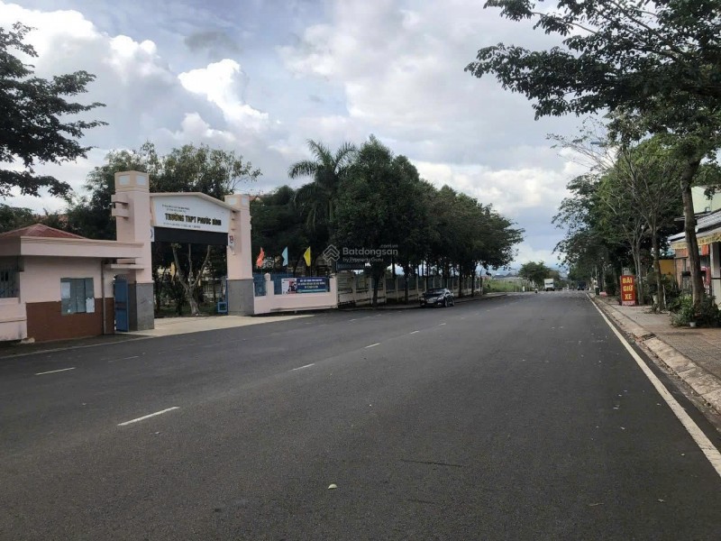 Chính chủ bán đất lô biệt thự Phước Long - 200m2 full thổ cư, mặt tiền đường nhựa lớn
