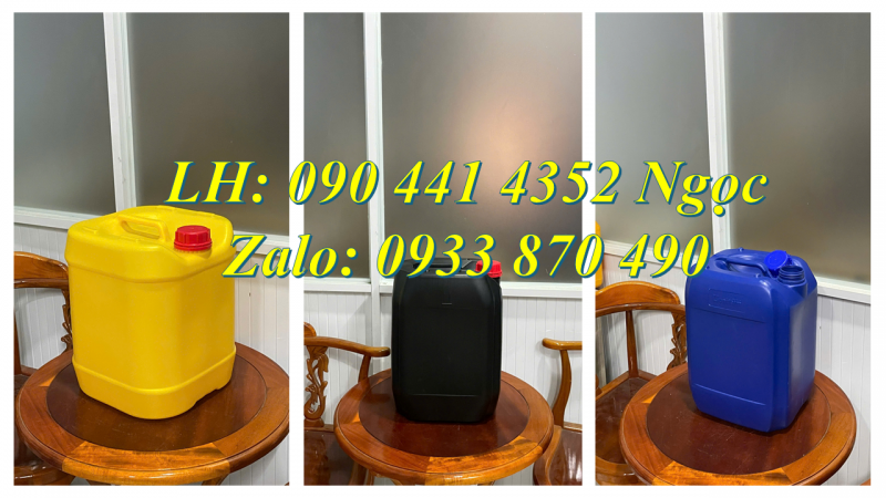 Thùng nhựa 24 lít đựng kiềm, can nhựa 22 lít đựng thuốc diệt côn trùng, can nhựa 20 lít đựng rượu 