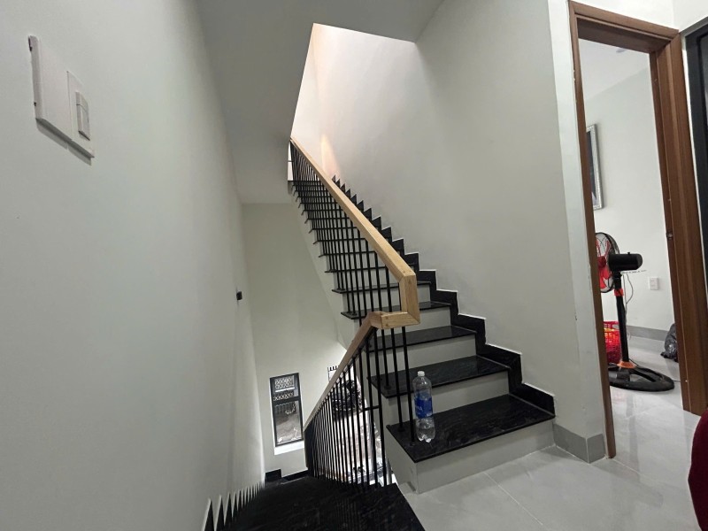 BÁN NHÀ 3 TẦNG MẶT TIỀN TRƯNG NHỊ 62M2, SÁT TIỂU LA, KINH DOANH, GIÁ 10,6 TỶ