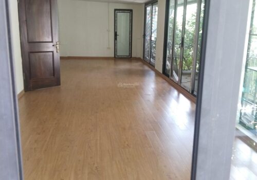 Chính chủ cho thuê căn hộ 50m2 tại tầng 3 trong tòa nhà văn phòng số 75 ngõ 59 Hoàng Cầu, Ô Chợ
