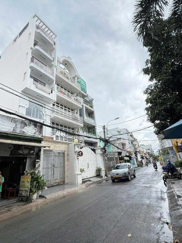 Bán Đất trống - Hẻm 12m Thống Nhất - Nguyễn Văn Lượng,10x30m, GPXD 9 Tầng, 36,9 Tỷ.