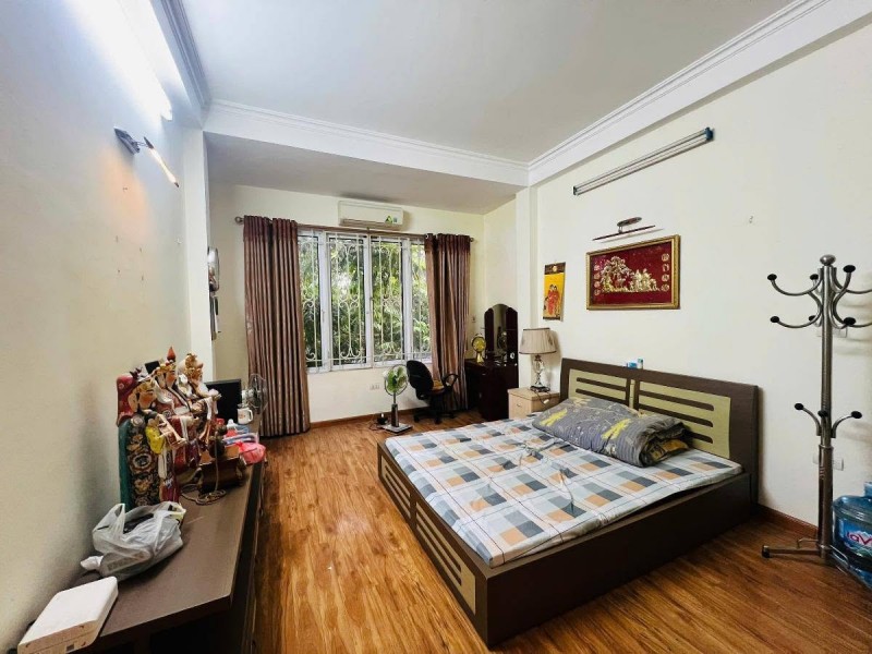 Hạ chào 4 tỉ! Nhà mặt phố Nguyễn Đình Chiểu, 59m2, 6 tầng thang máy cực đẹp, 47,8 tỷ, KD đỉnh