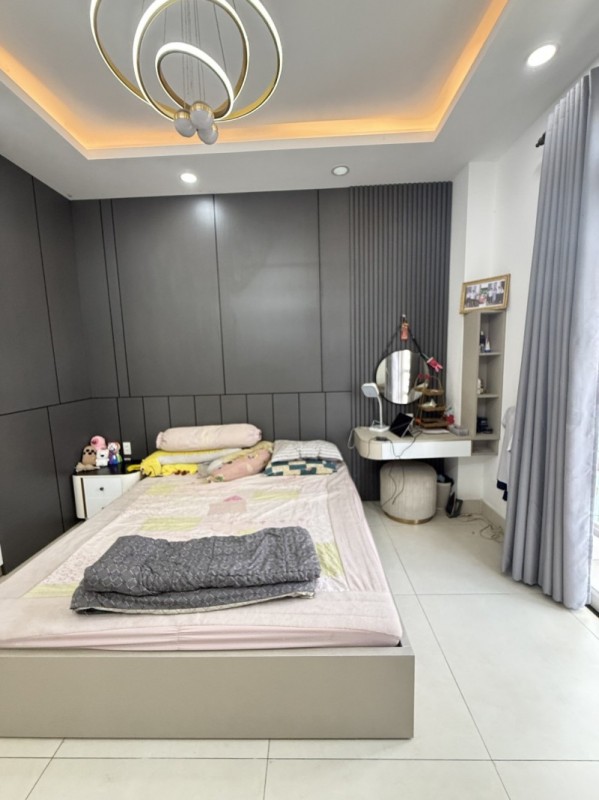 Bán nhà 4 tầng 75m2, đường Ngô Chí Quốc, Tam Bình, Thủ Đức, TP HCM, sổ hồng riêng, giá 6,96  tỷ.