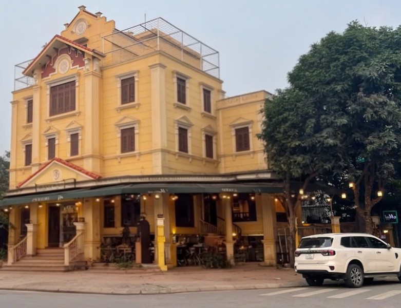 Mình cho thuê nhà, Lê Trọng Tấn, Hoàng Văn Thái,, 230m2x 3.5T -40 tr