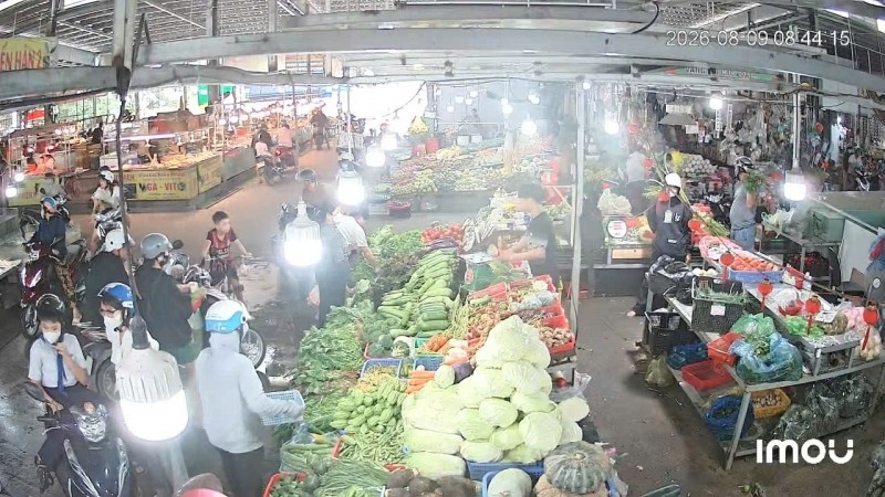 CẦN SANG NHƯỢNG Nhanh Sạp Rau  chợ Bà Tri, Đ. Tân Hiệp 17, P. Tân Hiệp, TP. Tân Uyên, Bình Dương