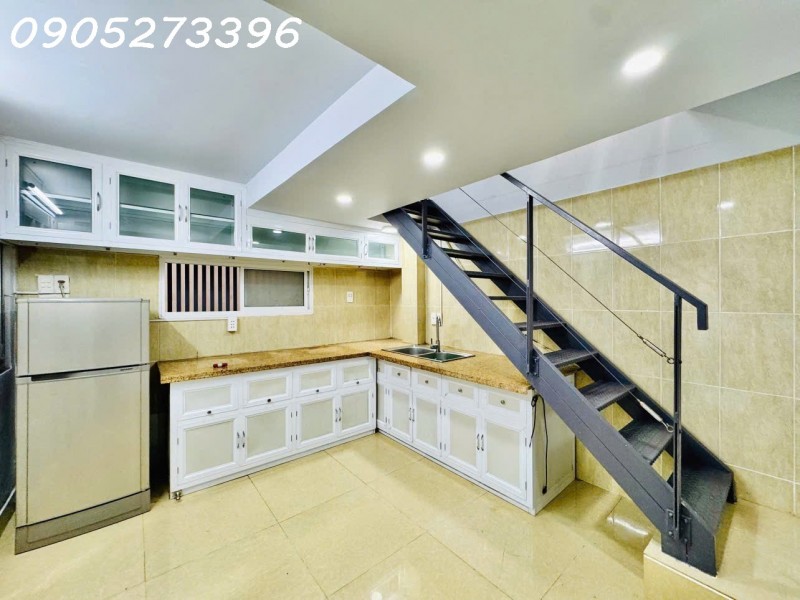 NƠ TRANG LONG - 21M - 4 TẦNG - 3PN - DÒNG TIỀN 10TR/ THÁNG - CHỈ 4.65 TỶ THƯƠNG LƯỢNG