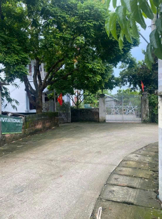 Chính chủ cần bán đất thổ cư tại thôn Đông Nam, xã Nam Phương Tiến, huyện Chương Mỹ, tp Hà Nội.