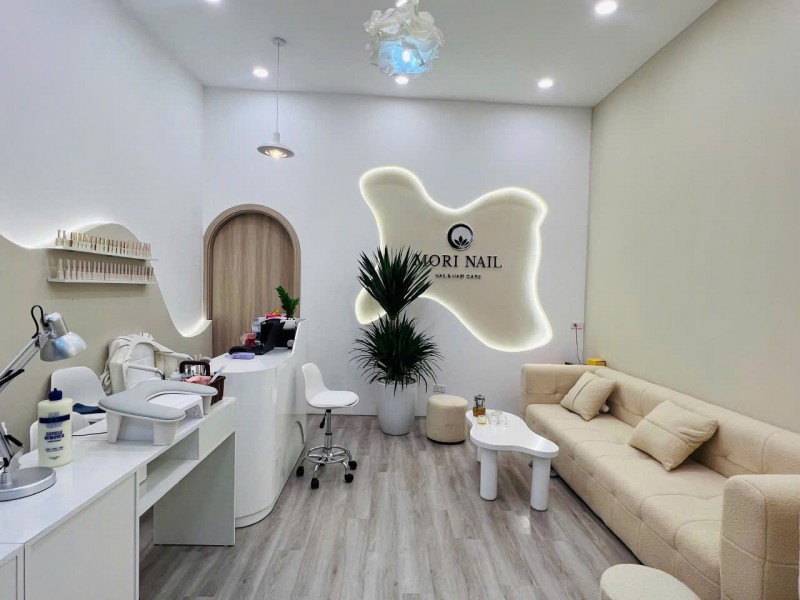 SANG NHƯỢNG TOÀN BỘ TIỆM NAIL – MORI NAIL PHỐ NGUYÊN HỒNG, LÁNG HẠ, ĐỐNG ĐA, HÀ NỘI