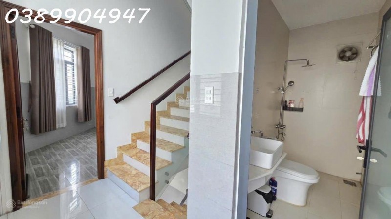 Bán nhà 4 tầng góc 2 mặt tiền đường Thủy Xương cạnh Lotte Mart Nha Trang đang cho thuê 12 triệu/th