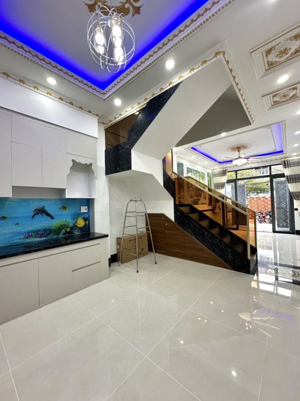 Bán nhà 4 tầng, 56m2 Tỉnh lộ 43, Tam Bình, Thủ Đức, TP HCM, sổ hồng riêng. Giá 6,12 tỷ.