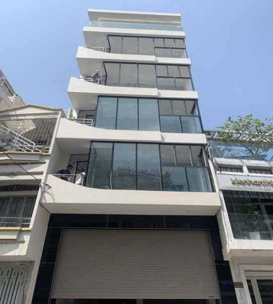 Cho thuê nhà, 125m2_ 5.5T; Lạc Long Quân, Võ Chí Công, Tây Hồ -39 tr