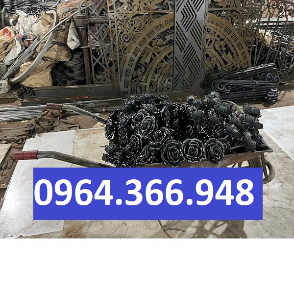 Hoa hồng sắt nhập khẩu trang trí cho công trình sắt mỹ thuật