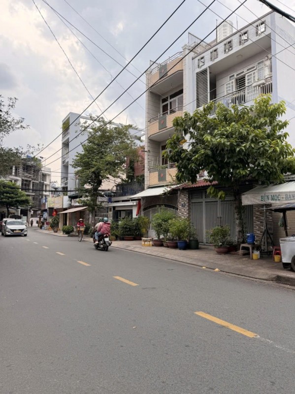 Bán nhà 1 đời chủ -  Mặt tiền Nguyễn Văn Săng - Tân Sơn Nhì, 4x12m, 4 T - 4PN, chỉ 9 tỷ.