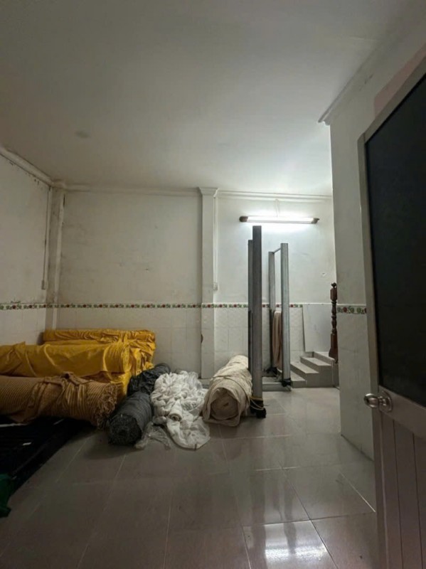 Bán nhà Mặt tiền Lê Lư -  500m chợ Tân Hương, 4,1x24m, nở hậu 5,3m 2 Tầng, 1 chủ, 10,7 Tỷ.