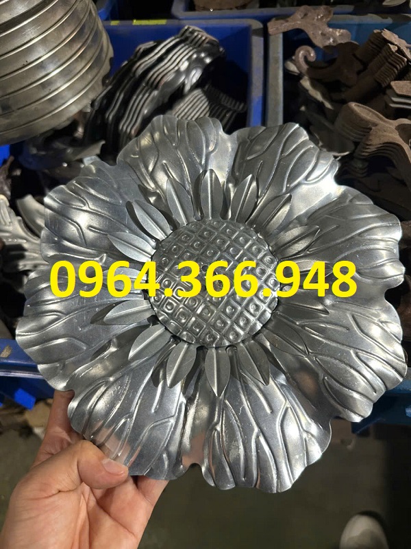 Chọn hoa cúc 3 phân, 6 phân, 9 phân, 12 phân theo từng mẫu