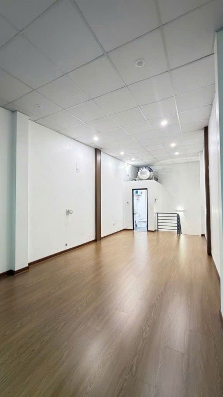 Bùi Huy Bích 36m² 2 Tầng - Nhà Mới Xây - Ô Tô Vào Đường Rộng