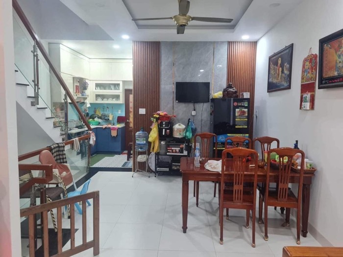 MẶT TIỀN SẦM UẤT - KẾ BÊN AEON TÂN PHÚ - 100 M2 - 4 TẦNG CHỈ 9X TỶ,