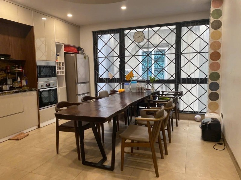 Nhà 5T thang máy TT21 Văn Phú, DT92m2, MT4.6m, ôtô KD, 23.9 tỷ Hà Đông