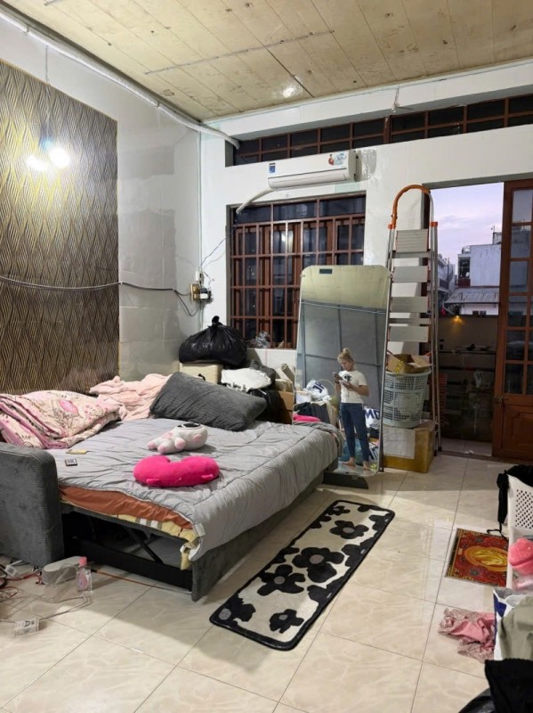 Bán nhà Mặt tiền Lê Thúc Hoạch - gần ngã tư Bình Long, 8x14m, 2 Tầng, HĐT 25tr, 17,9 Tỷ.